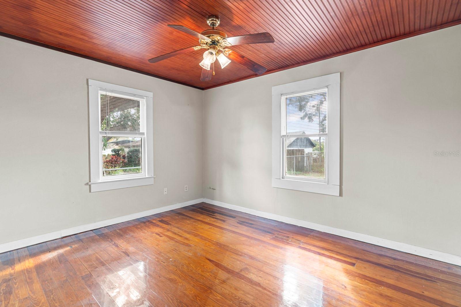 Image 13 of 38 For 111 Garland Avenue