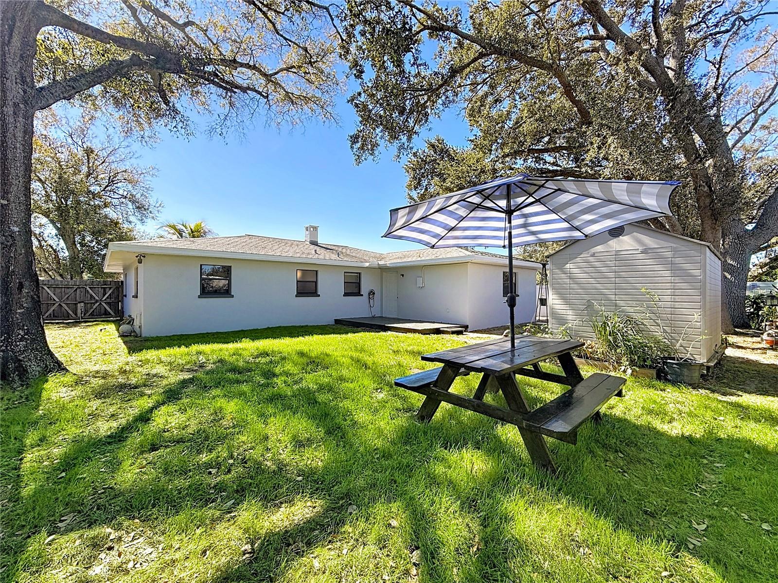 Image 29 of 33 For 1444 Orange Street