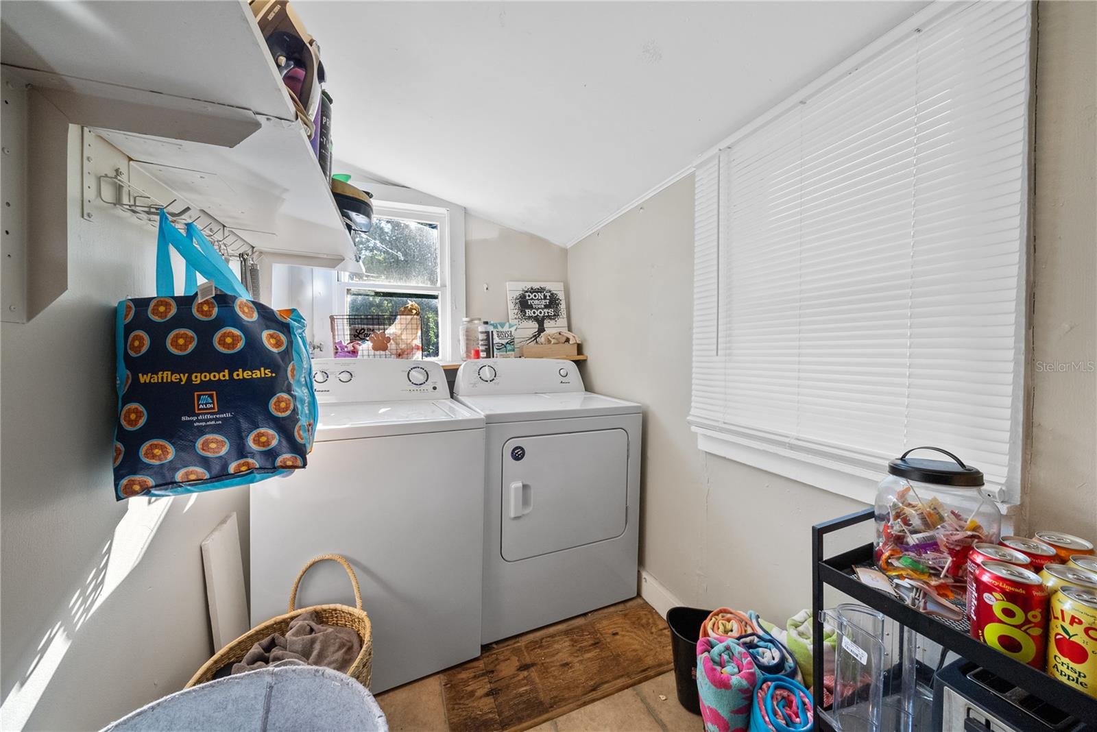 Image 17 of 27 For 7184 60th Street N