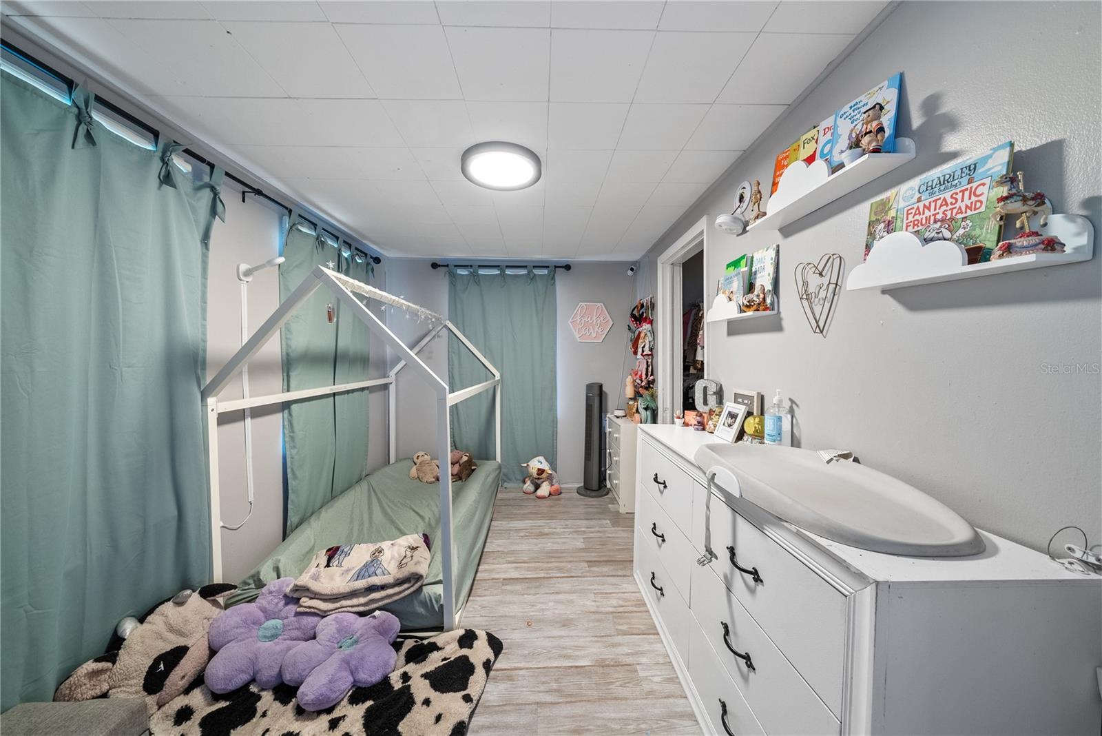 Image 9 of 27 For 7184 60th Street N