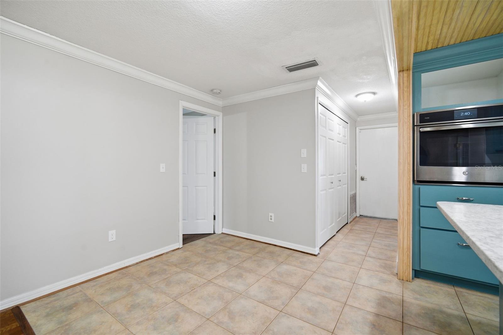 Image 52 of 60 For 4107 Fallon Court