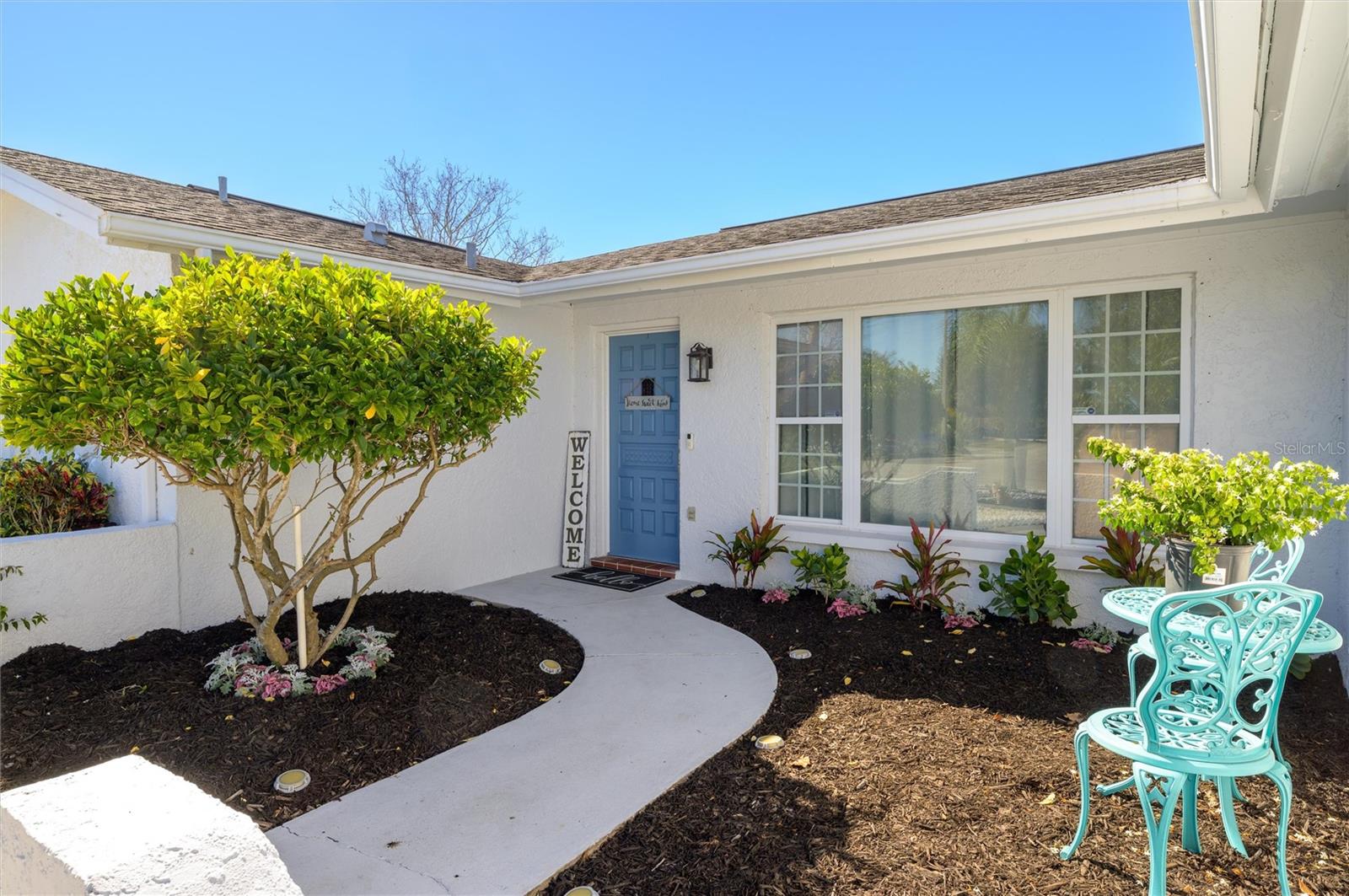 Image 2 of 39 For 1053 Grand Boulevard