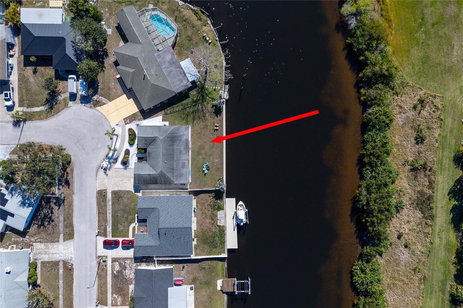 Image 35 of 39 For 1053 Grand Boulevard