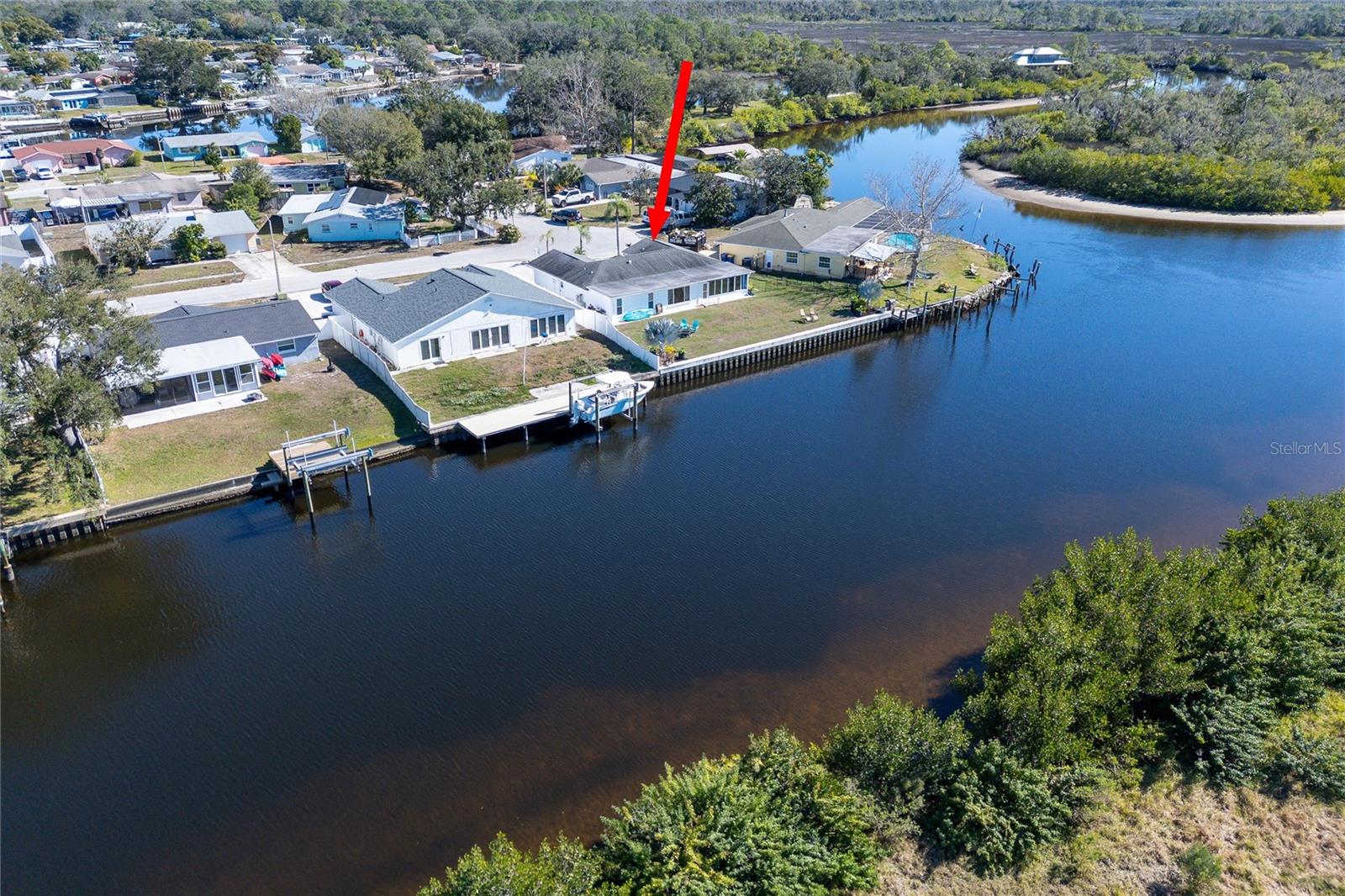 Image 37 of 39 For 1053 Grand Boulevard