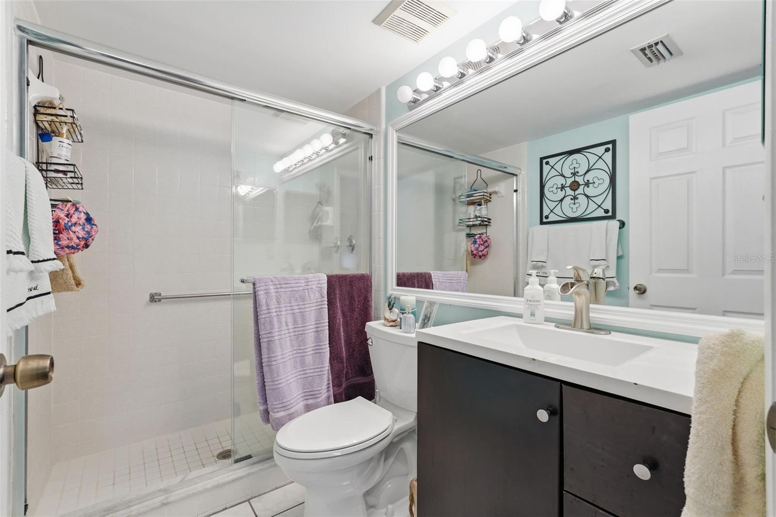 Image 23 of 33 For 1345 Pine Ridge Circle E A2