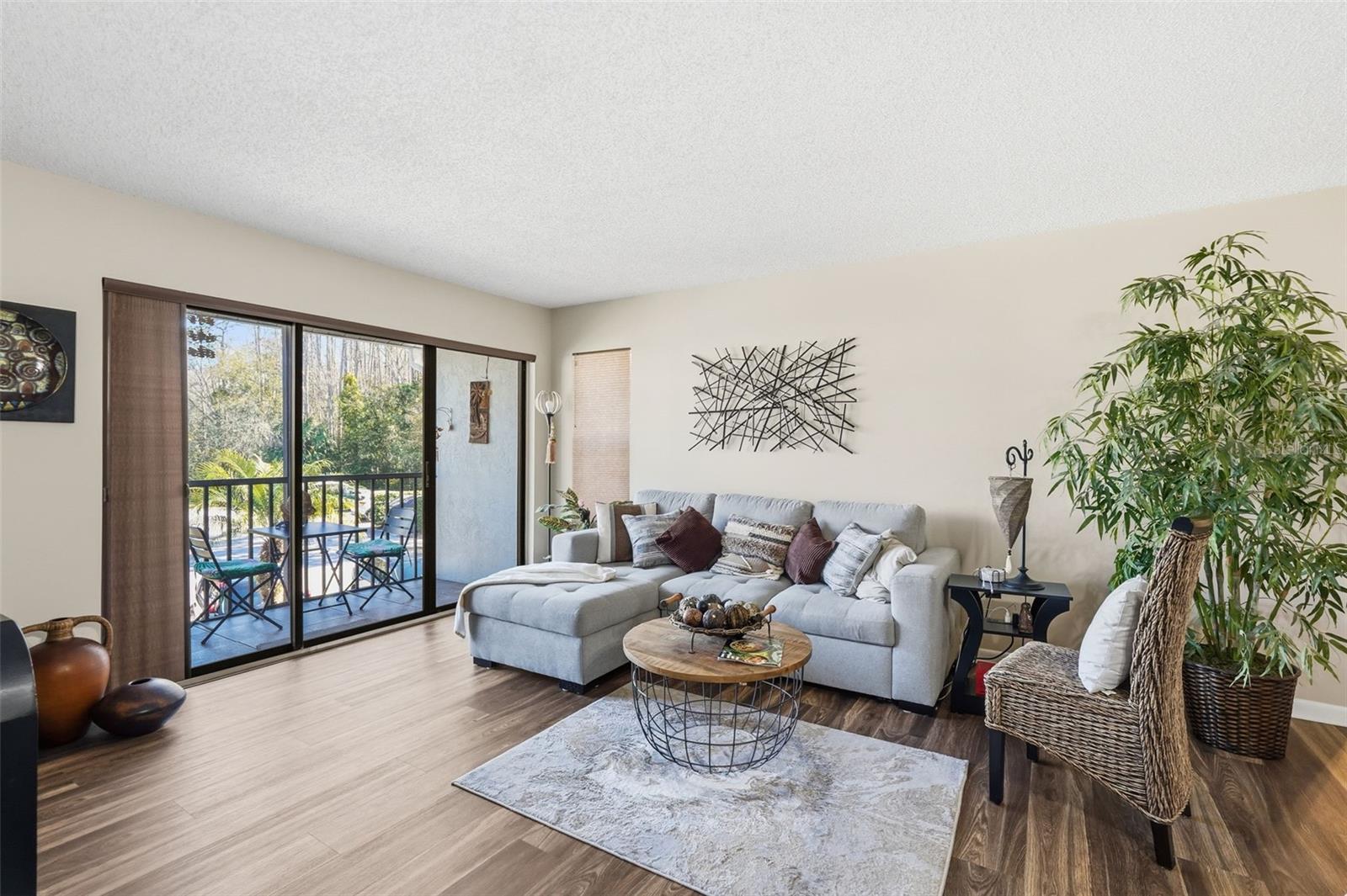 Image 6 of 33 For 1345 Pine Ridge Circle E A2