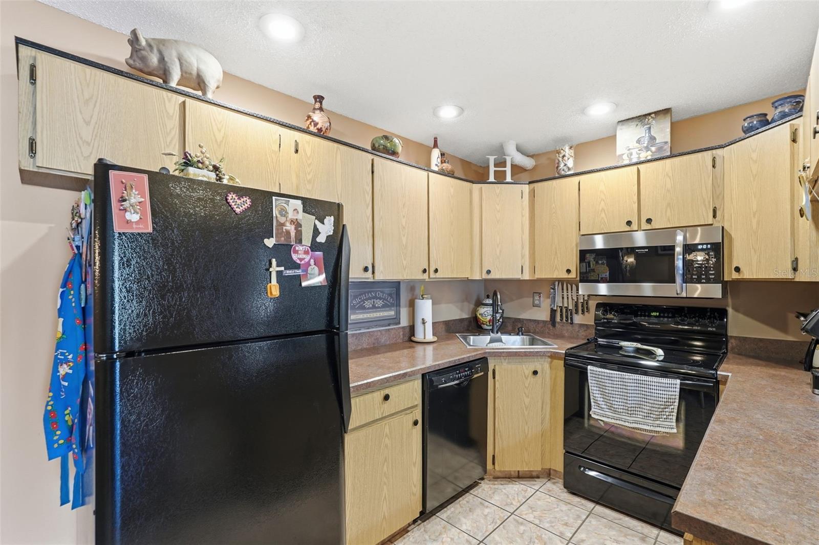 Image 9 of 33 For 1345 Pine Ridge Circle E A2