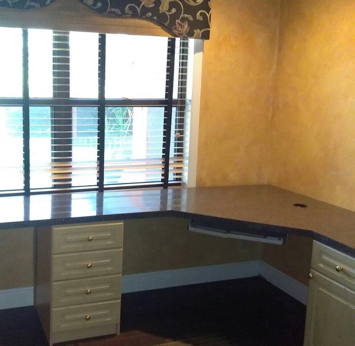 Image 11 of 16 For 252 Santa Rosa Drive