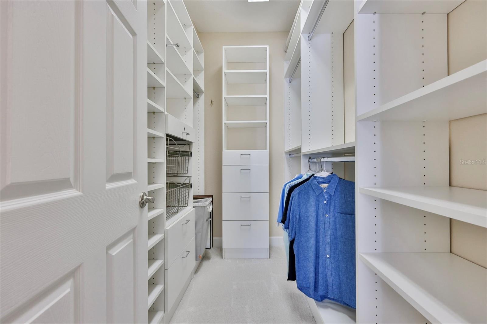 Image 23 of 58 For 6303 Vista Verde Drive E