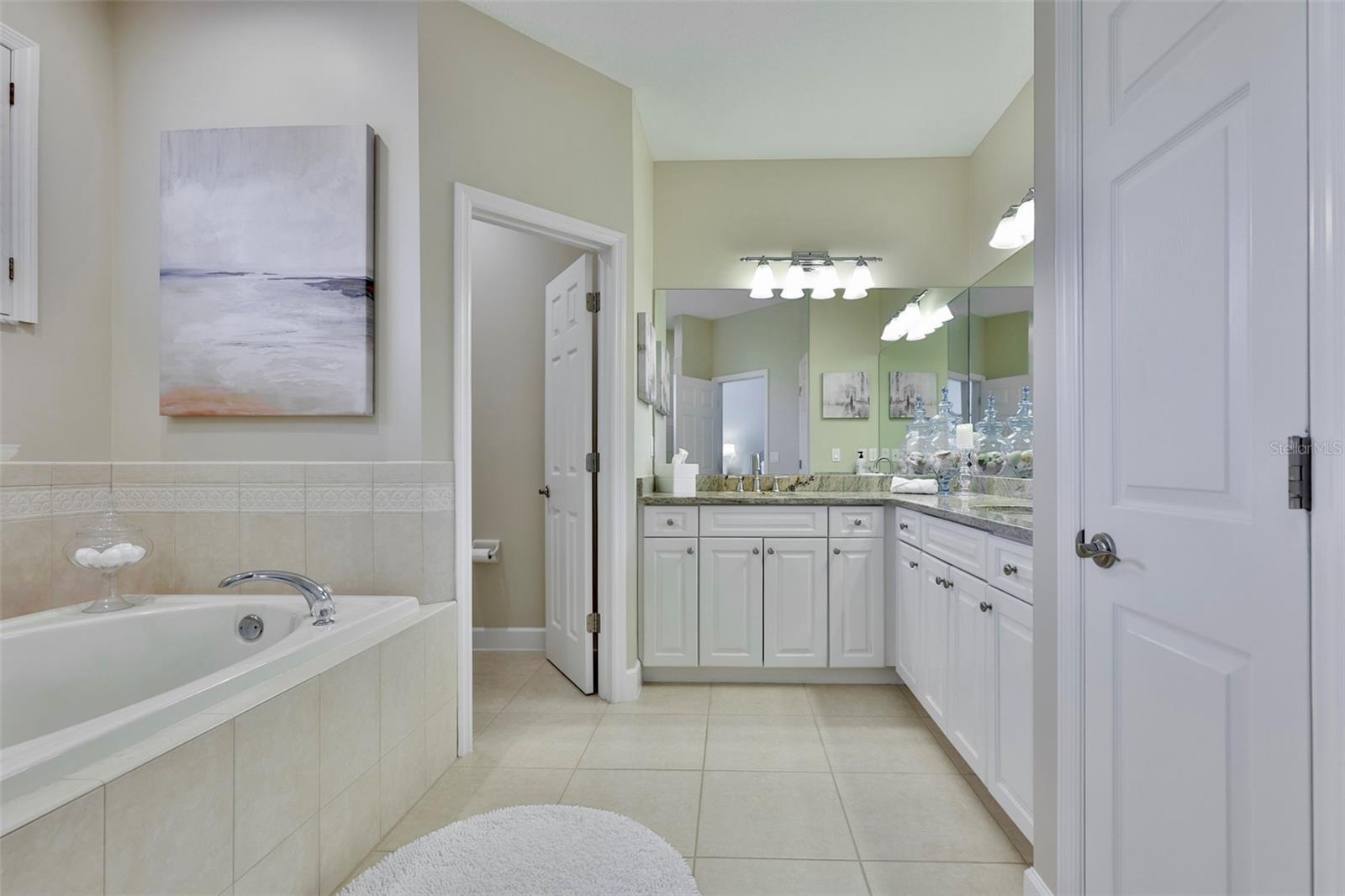 Image 24 of 58 For 6303 Vista Verde Drive E