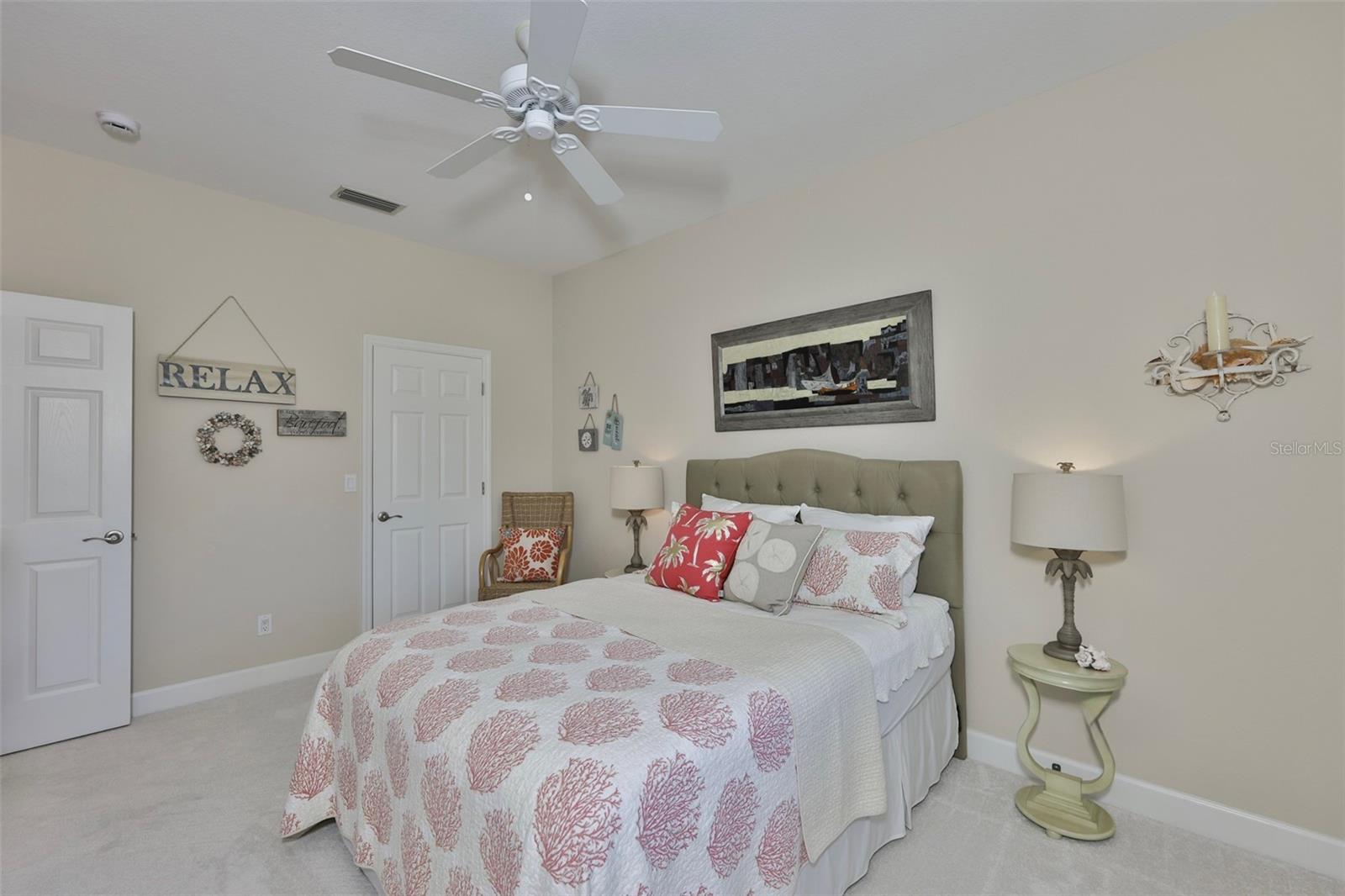 Image 28 of 58 For 6303 Vista Verde Drive E