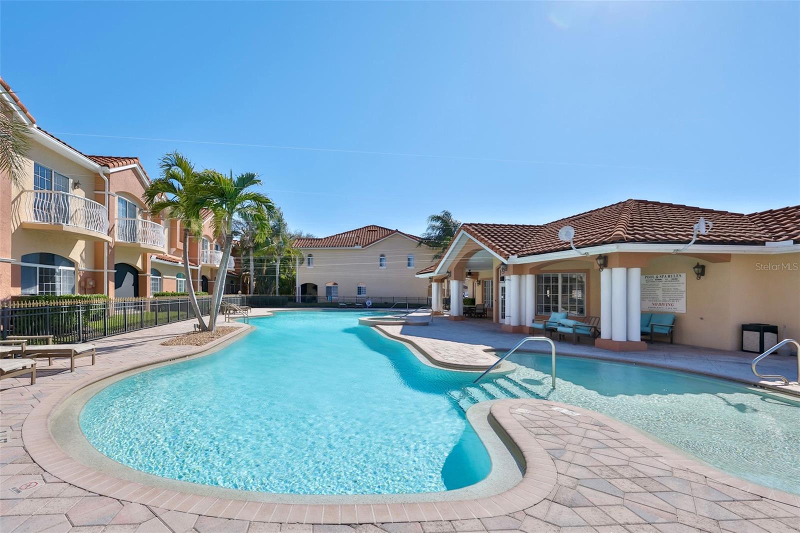 Image 46 of 58 For 6303 Vista Verde Drive E