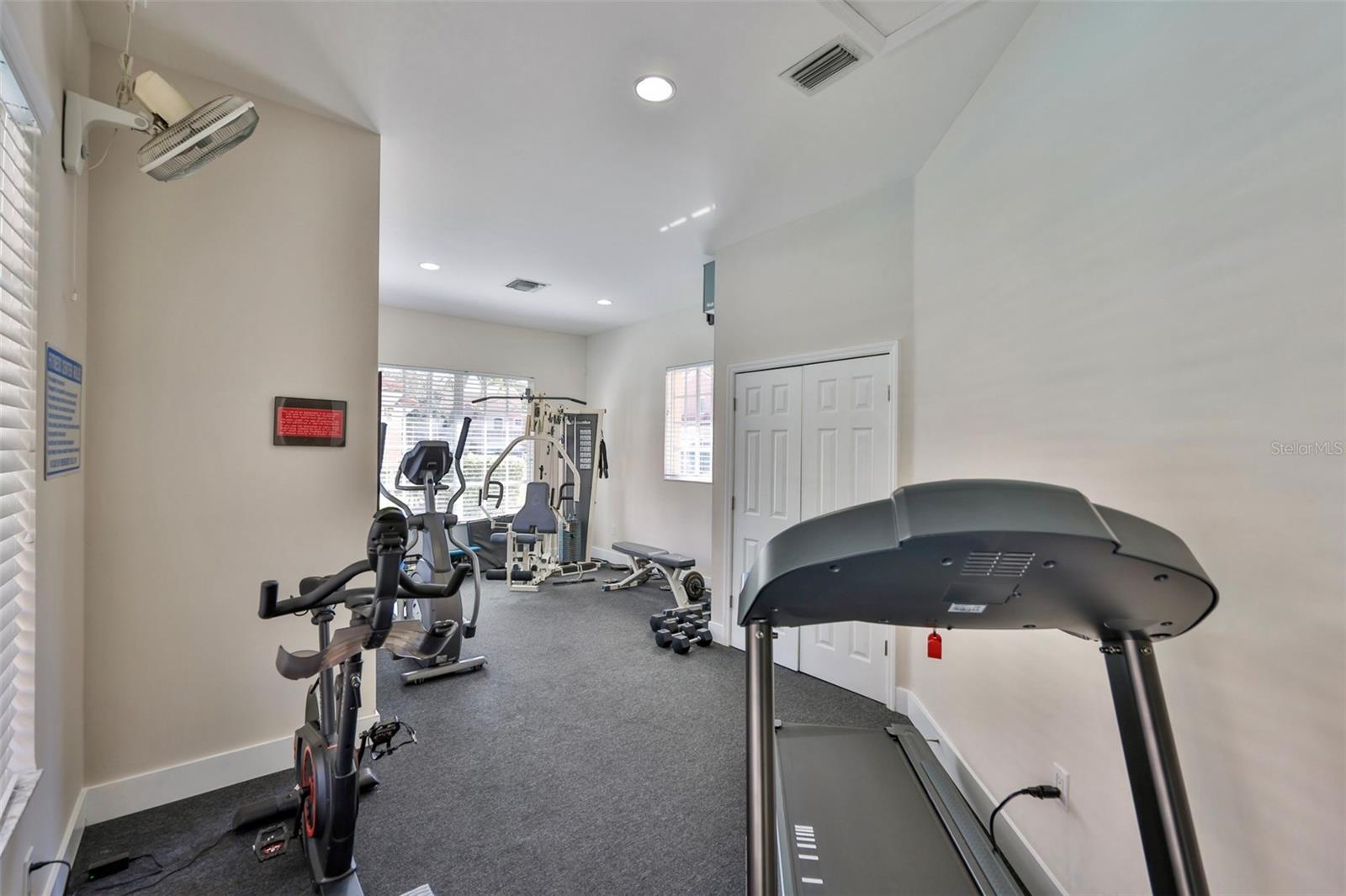 Image 51 of 58 For 6303 Vista Verde Drive E