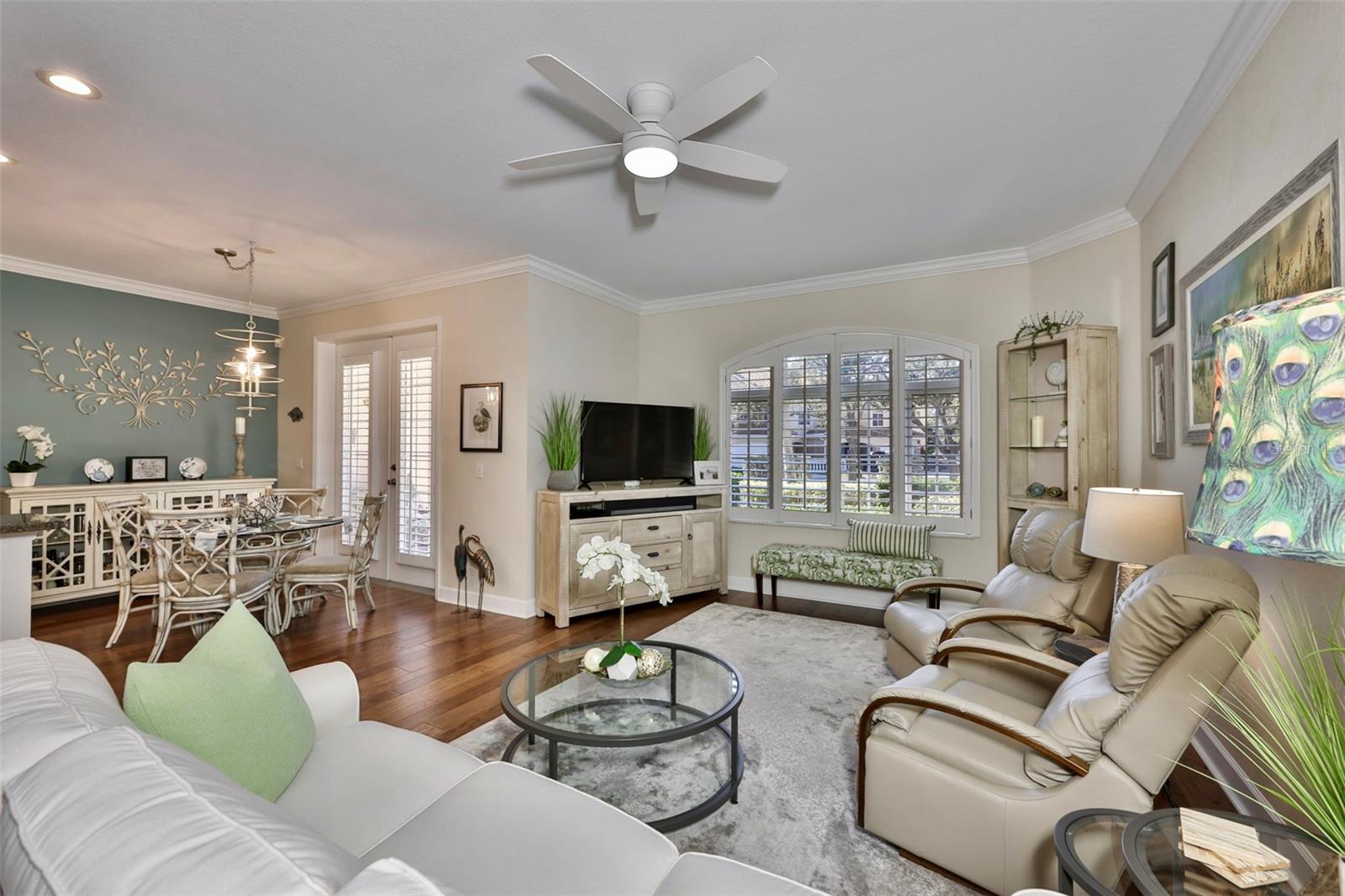 Image 8 of 58 For 6303 Vista Verde Drive E