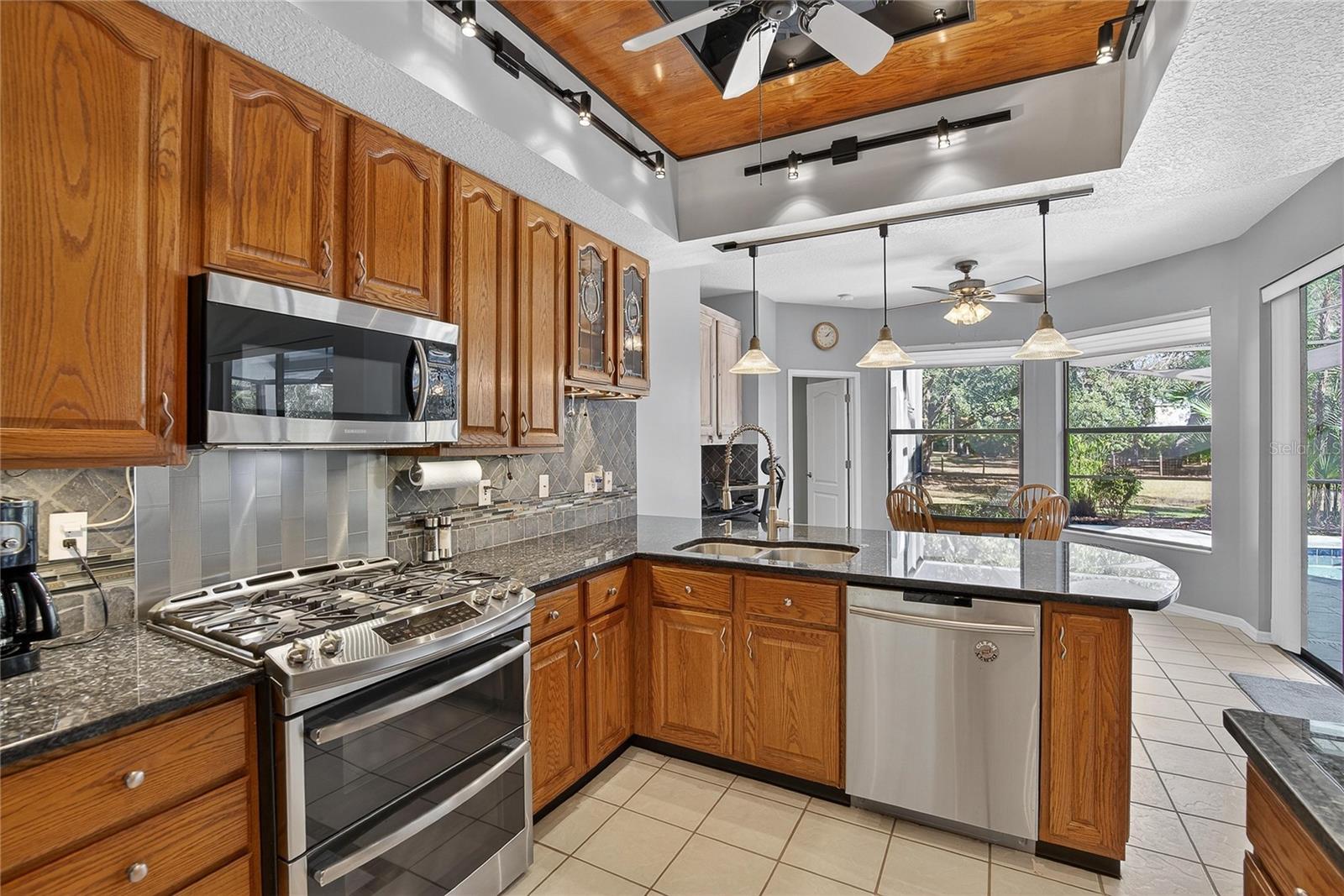 Image 11 of 77 For 8518 Quail Hollow Boulevard