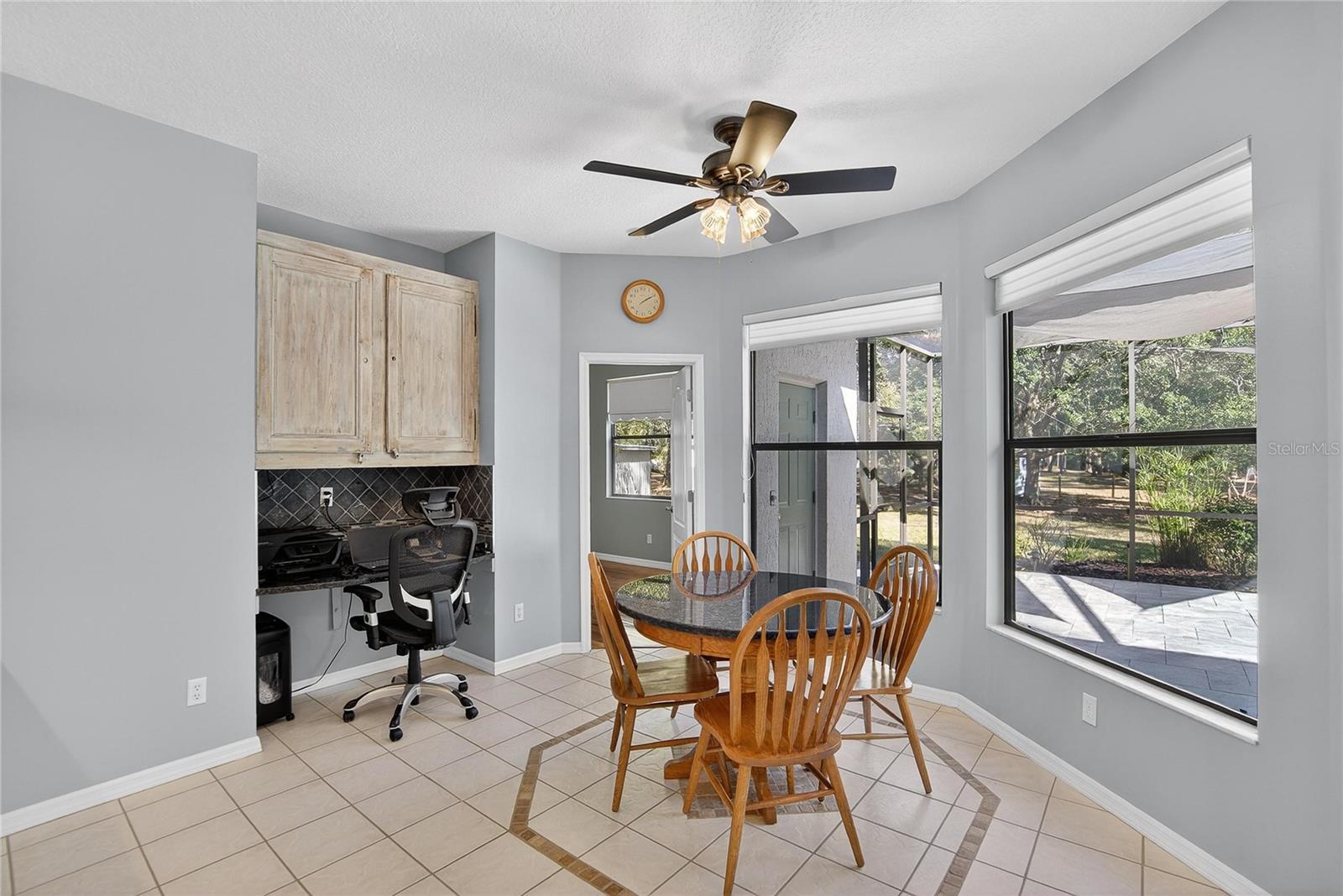 Image 16 of 77 For 8518 Quail Hollow Boulevard