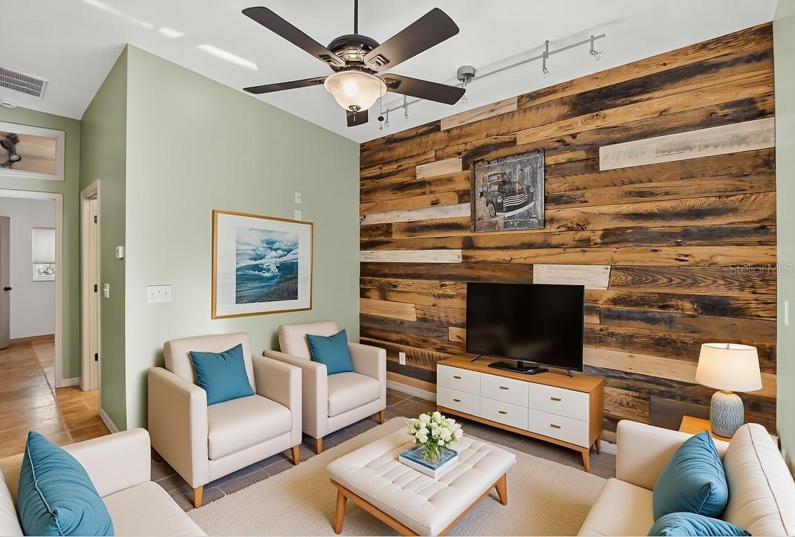 Image 61 of 77 For 8518 Quail Hollow Boulevard