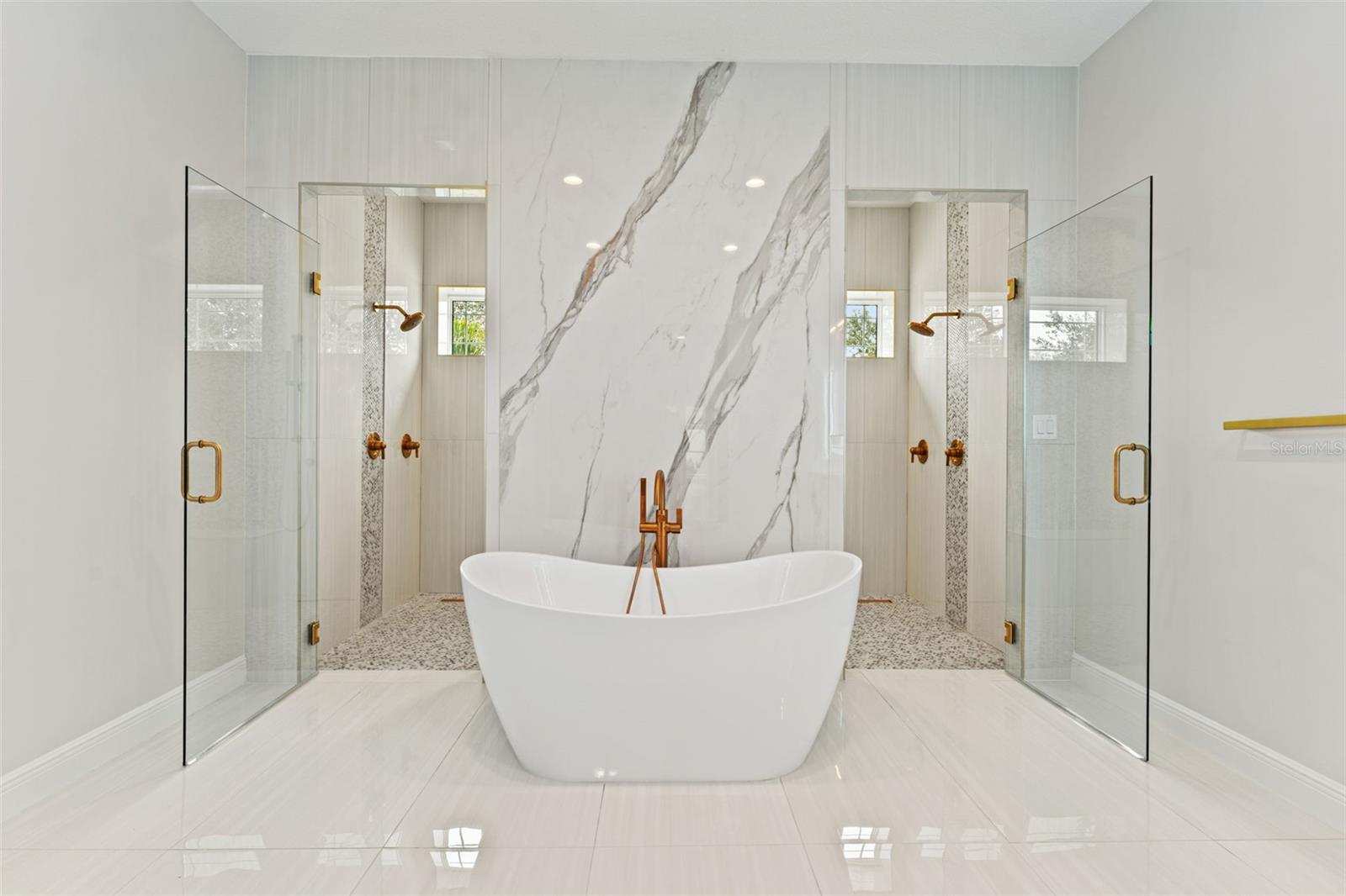 Image 38 of 93 For 10700 Pontofino Circle