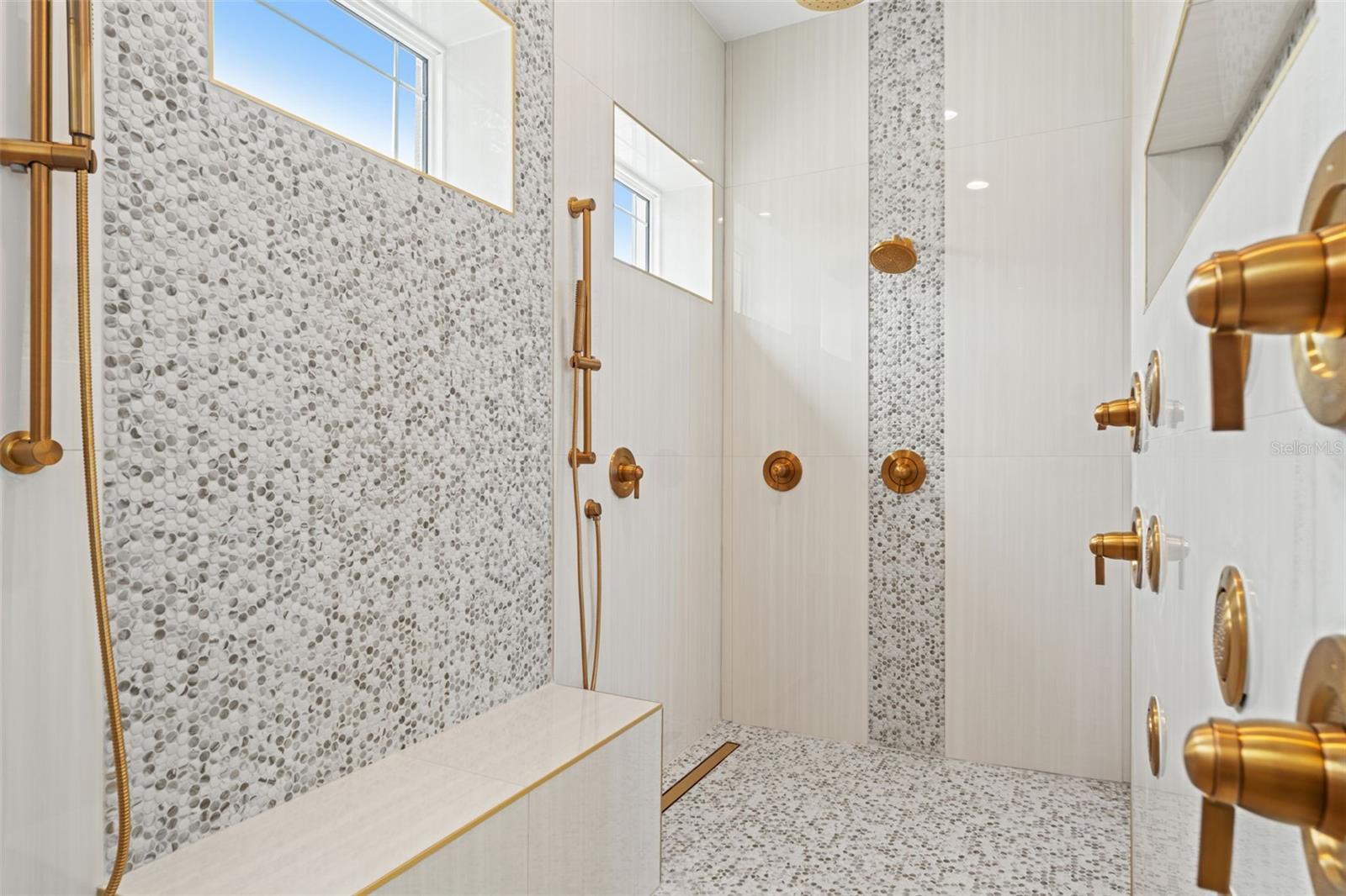 Image 47 of 93 For 10700 Pontofino Circle