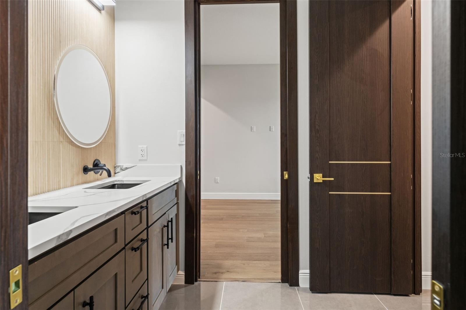 Image 55 of 93 For 10700 Pontofino Circle