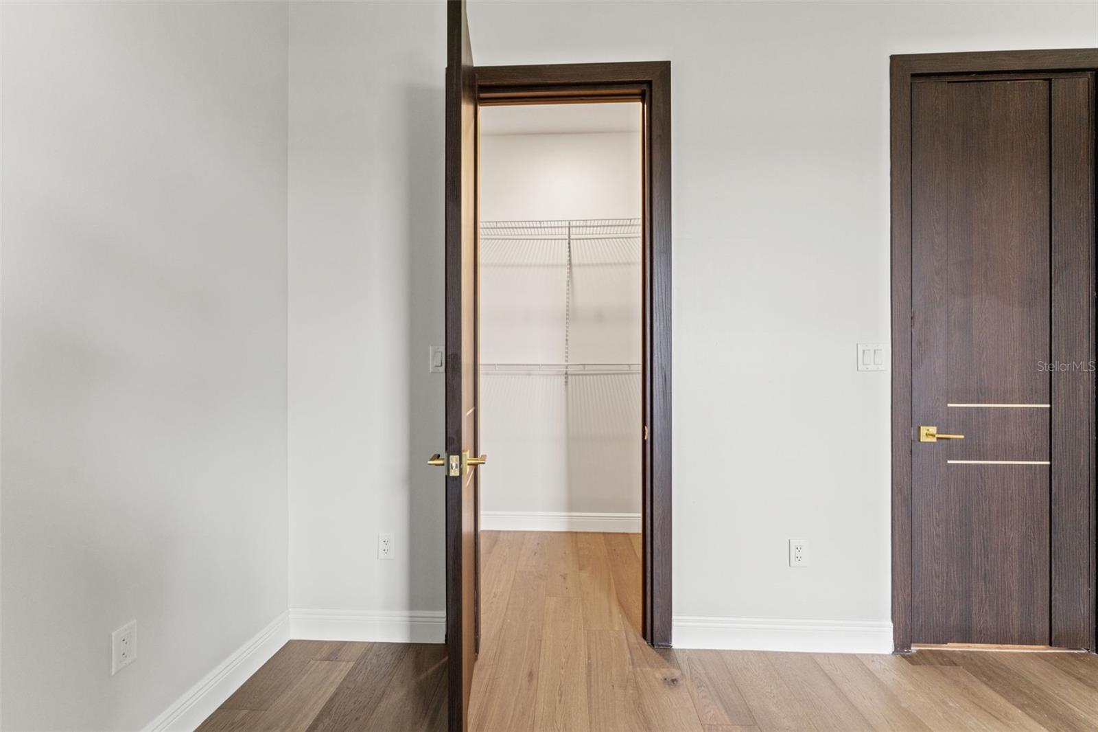 Image 59 of 93 For 10700 Pontofino Circle