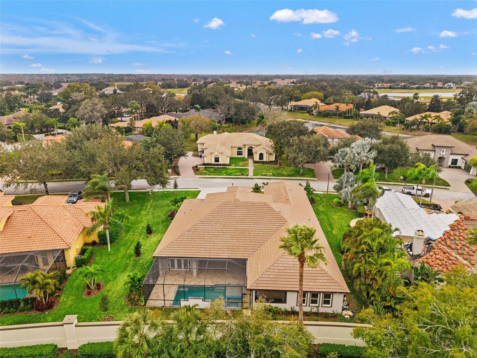 Image 87 of 93 For 10700 Pontofino Circle