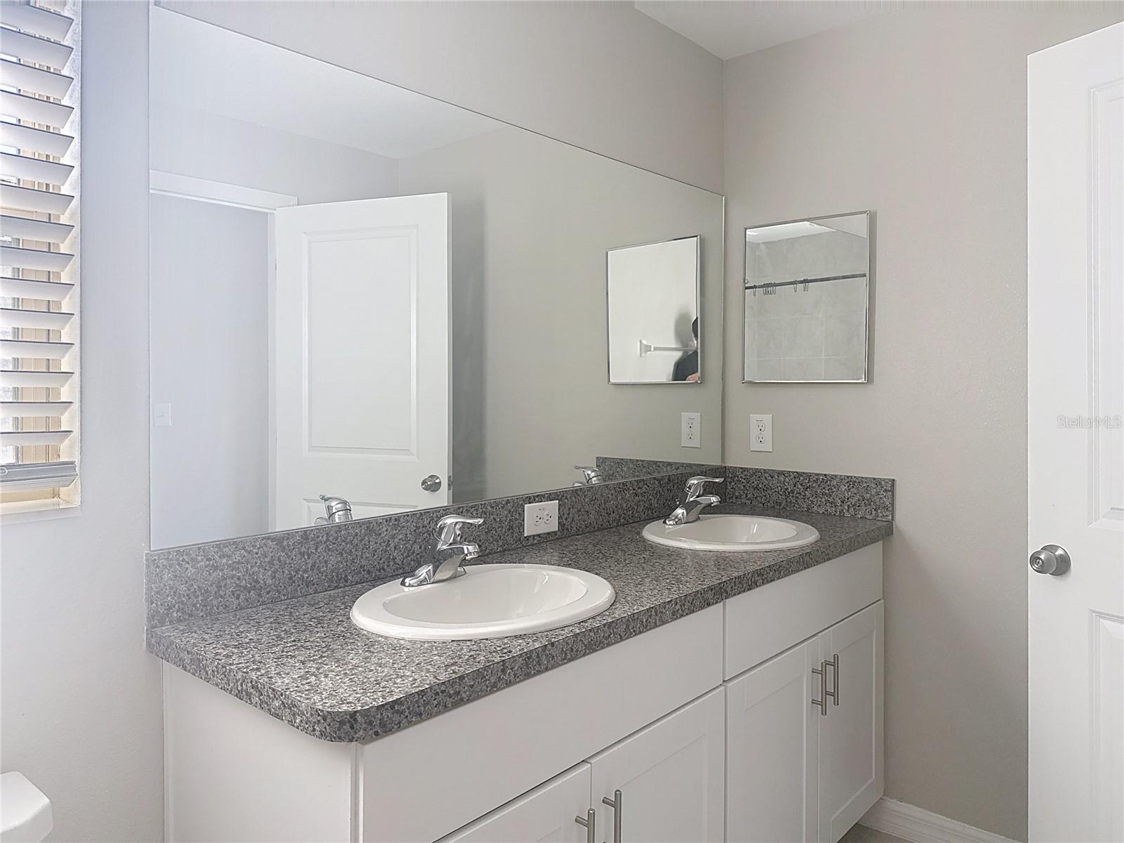 Image 11 of 30 For 4540 Globe Thistle Drive