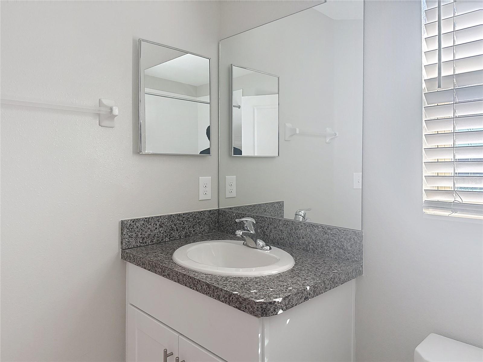 Image 19 of 30 For 4540 Globe Thistle Drive