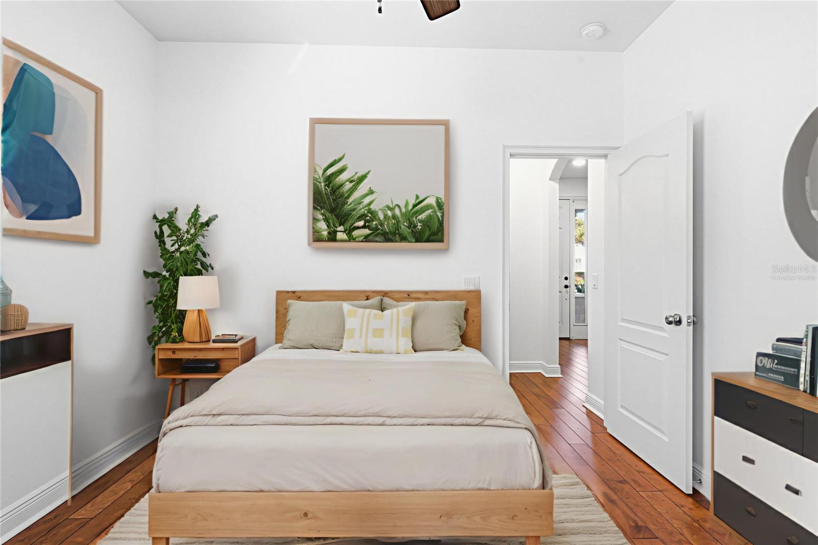 Image 13 of 97 For 7907 Hampton Lake Drive