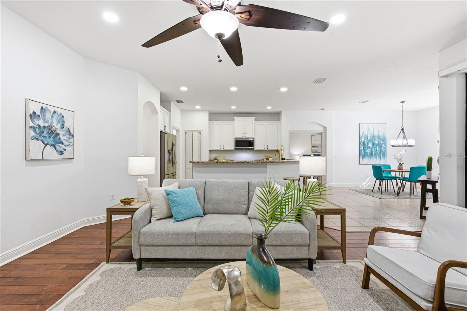 Image 17 of 97 For 7907 Hampton Lake Drive