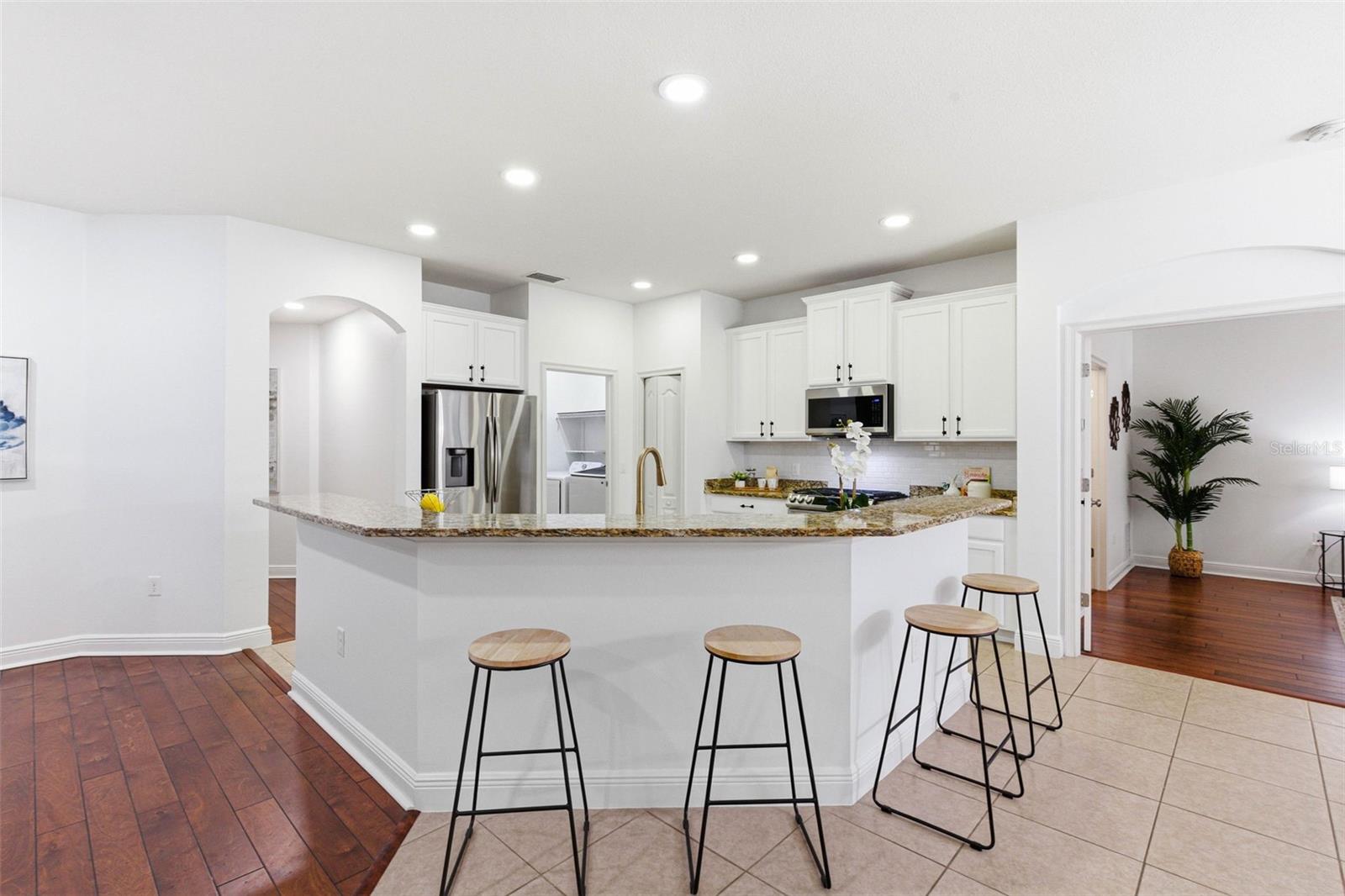 Image 22 of 97 For 7907 Hampton Lake Drive