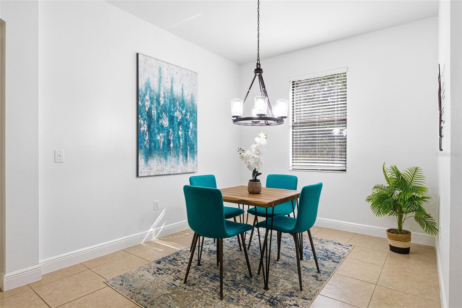 Image 29 of 97 For 7907 Hampton Lake Drive