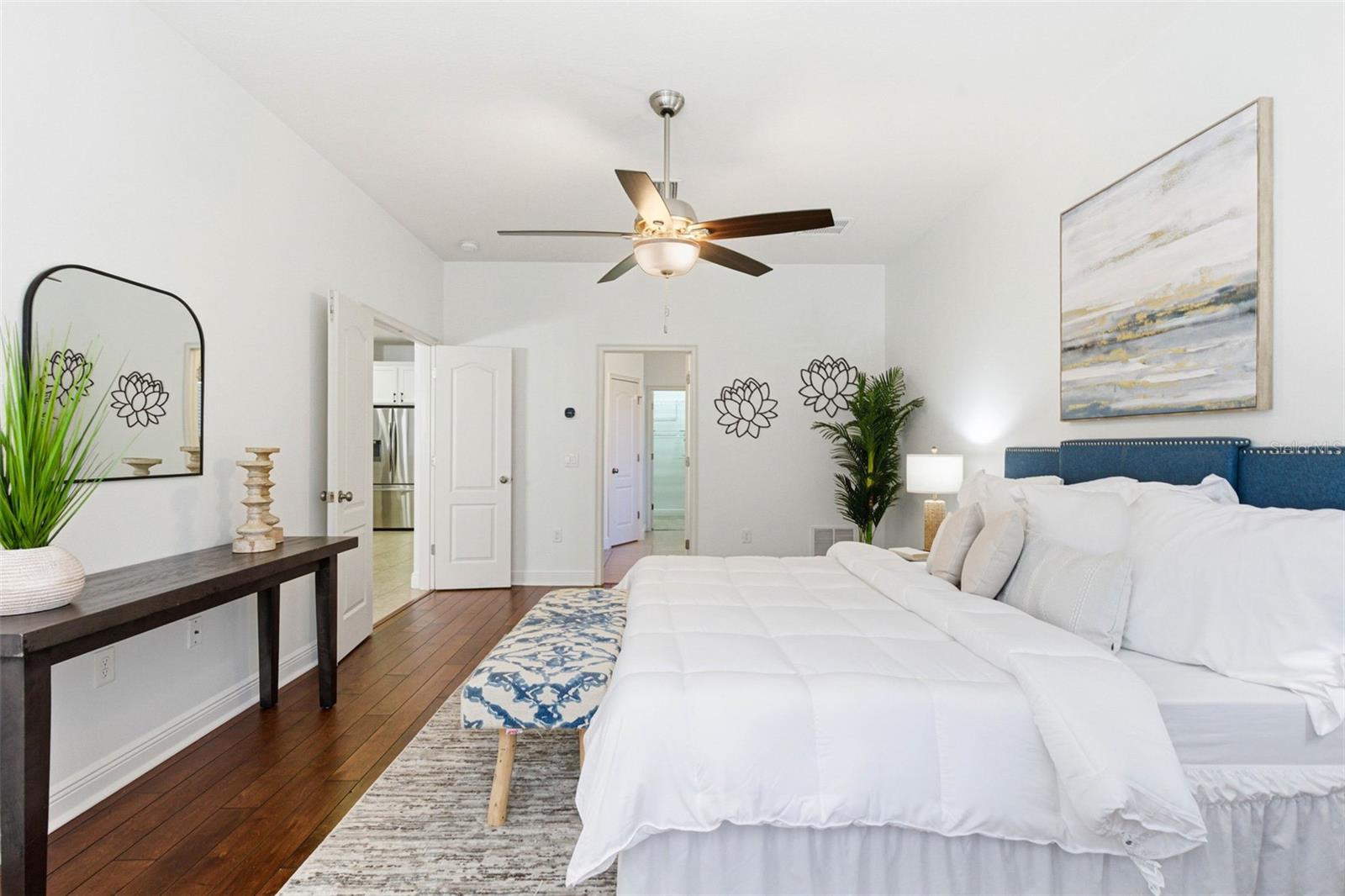 Image 32 of 97 For 7907 Hampton Lake Drive