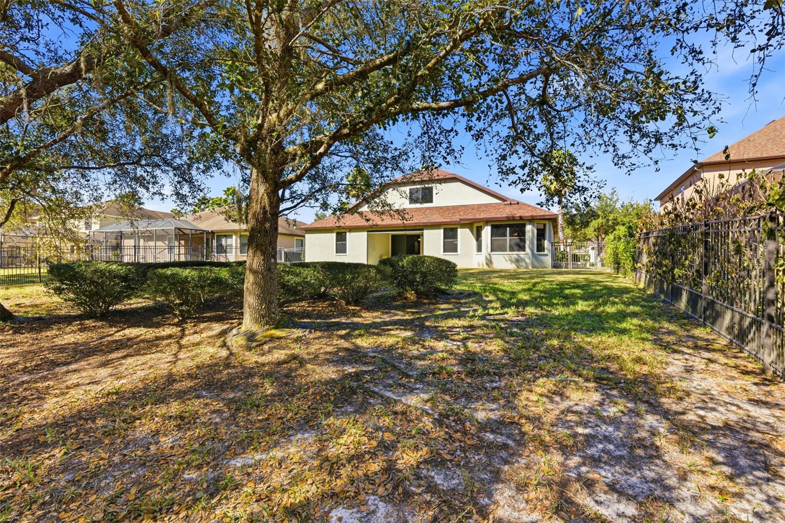 Image 54 of 97 For 7907 Hampton Lake Drive