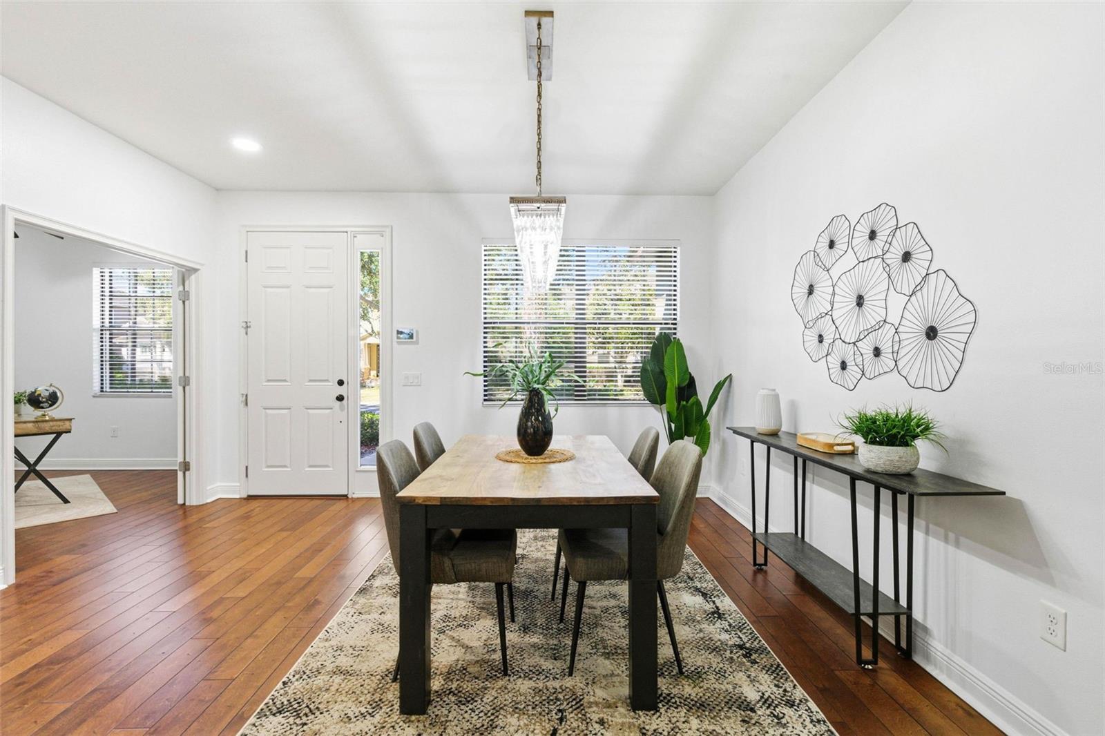 Image 7 of 97 For 7907 Hampton Lake Drive