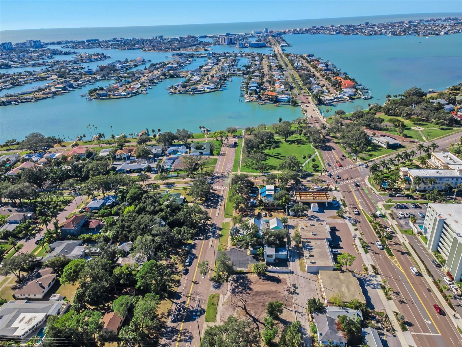 Image 5 of 40 For 7321 1st Avenue S