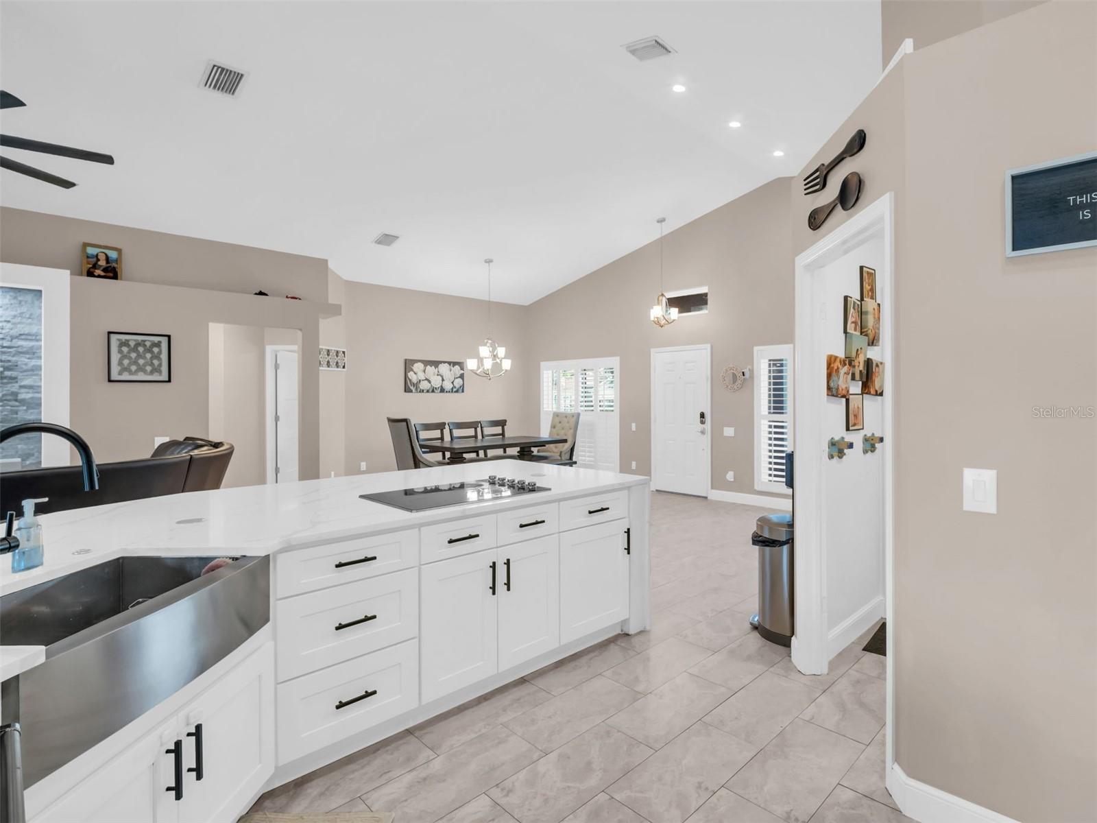 Image 11 of 59 For 1703 Blue Lake Court