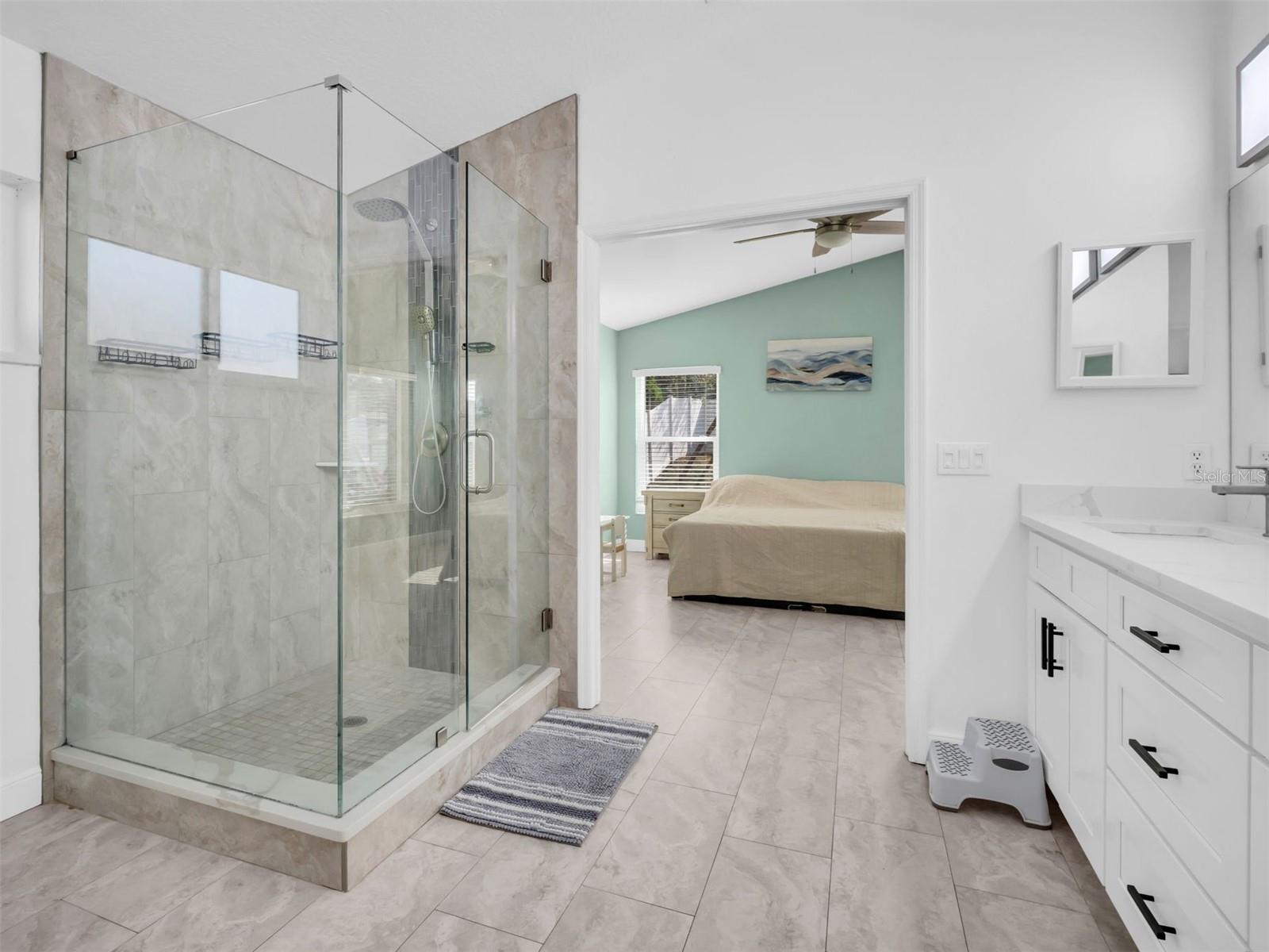 Image 20 of 59 For 1703 Blue Lake Court