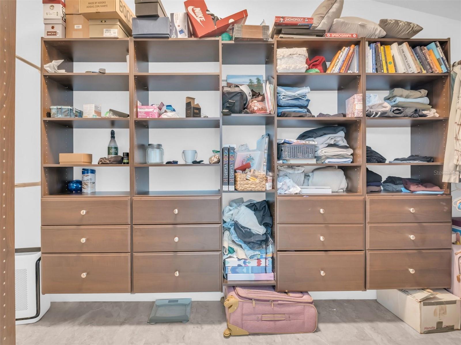 Image 22 of 59 For 1703 Blue Lake Court