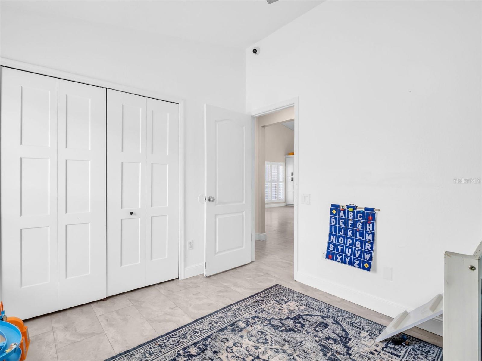 Image 26 of 59 For 1703 Blue Lake Court