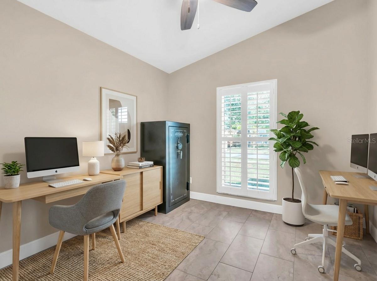 Image 27 of 59 For 1703 Blue Lake Court