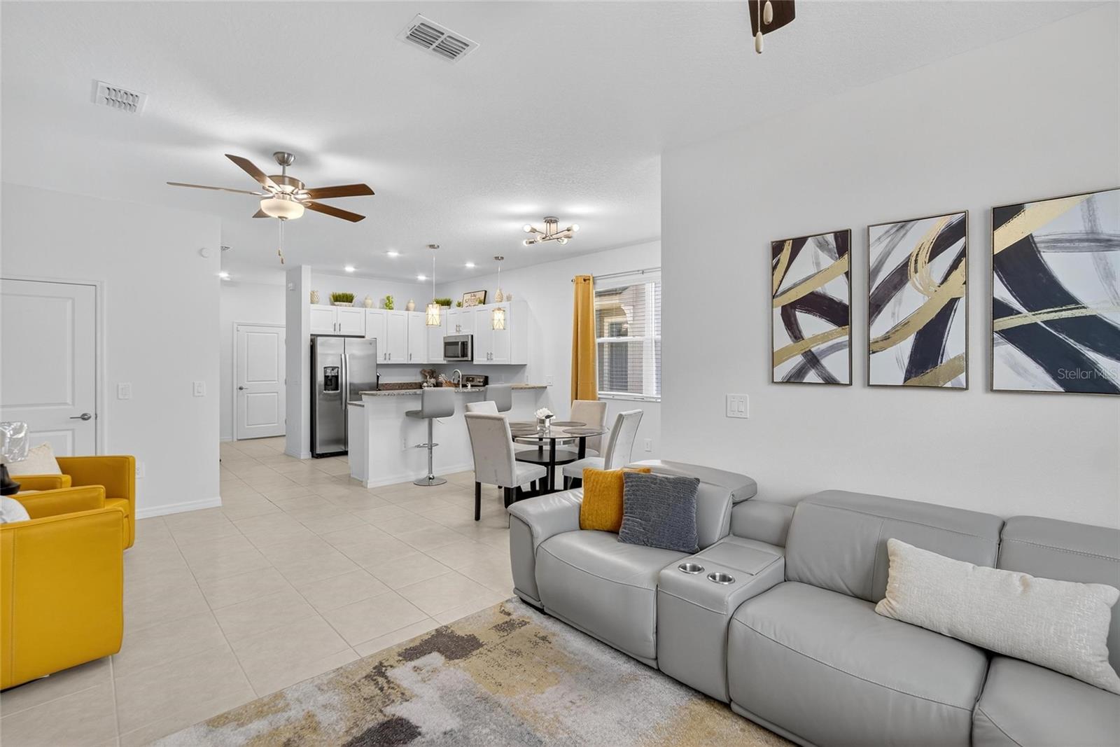 Image 7 of 35 For 10317 Trumpet Honeysuckle Way