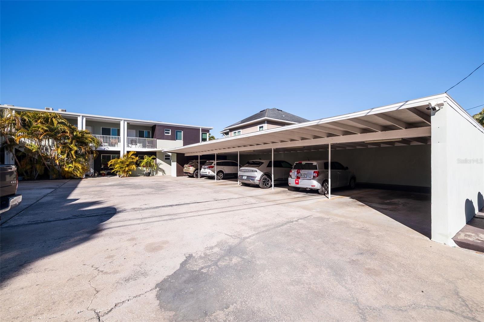 Image 14 of 23 For 410 12th Avenue Ne 10