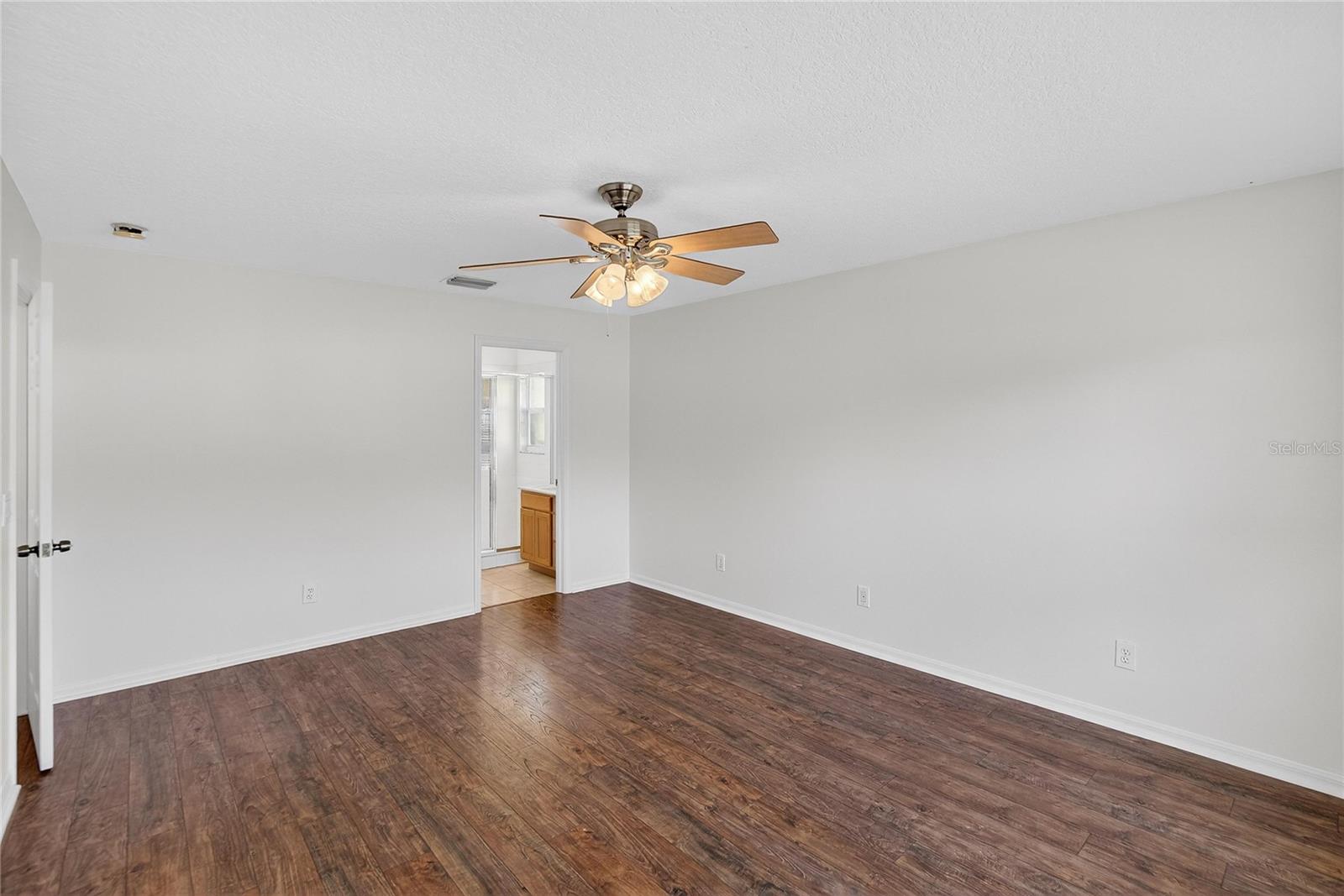 Image 22 of 32 For 1150 Big Creek Drive