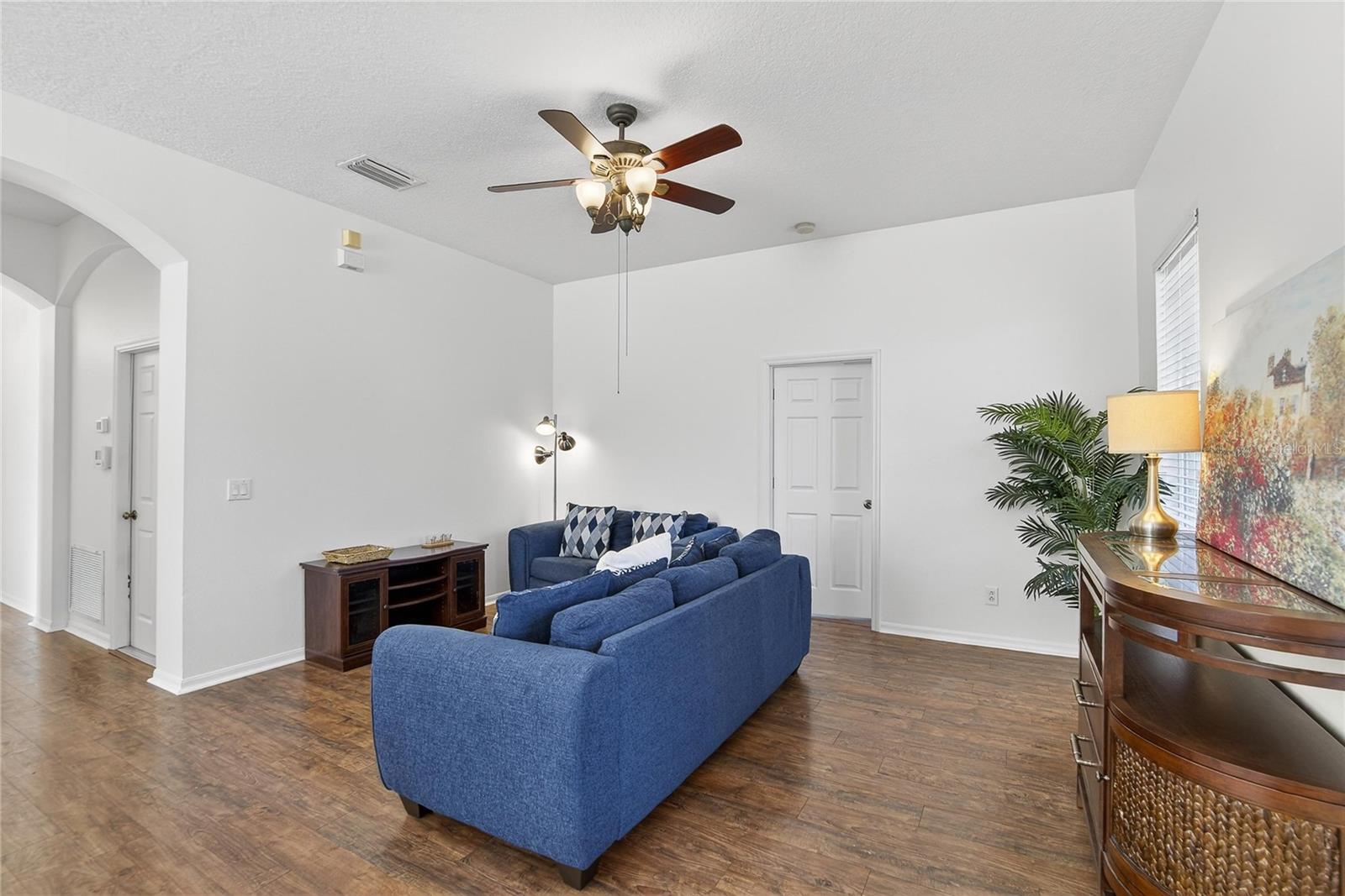 Image 7 of 32 For 1150 Big Creek Drive