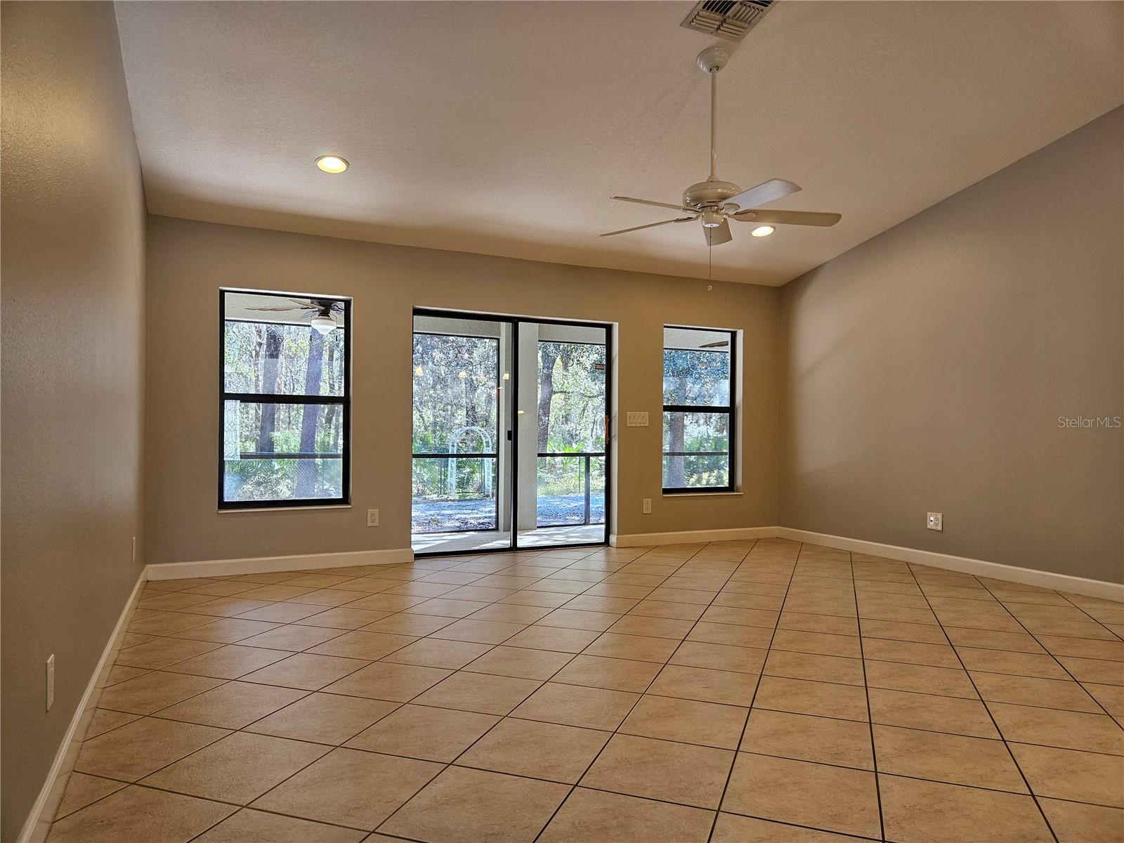 Image 15 of 55 For 10740 Rain Lilly Pass