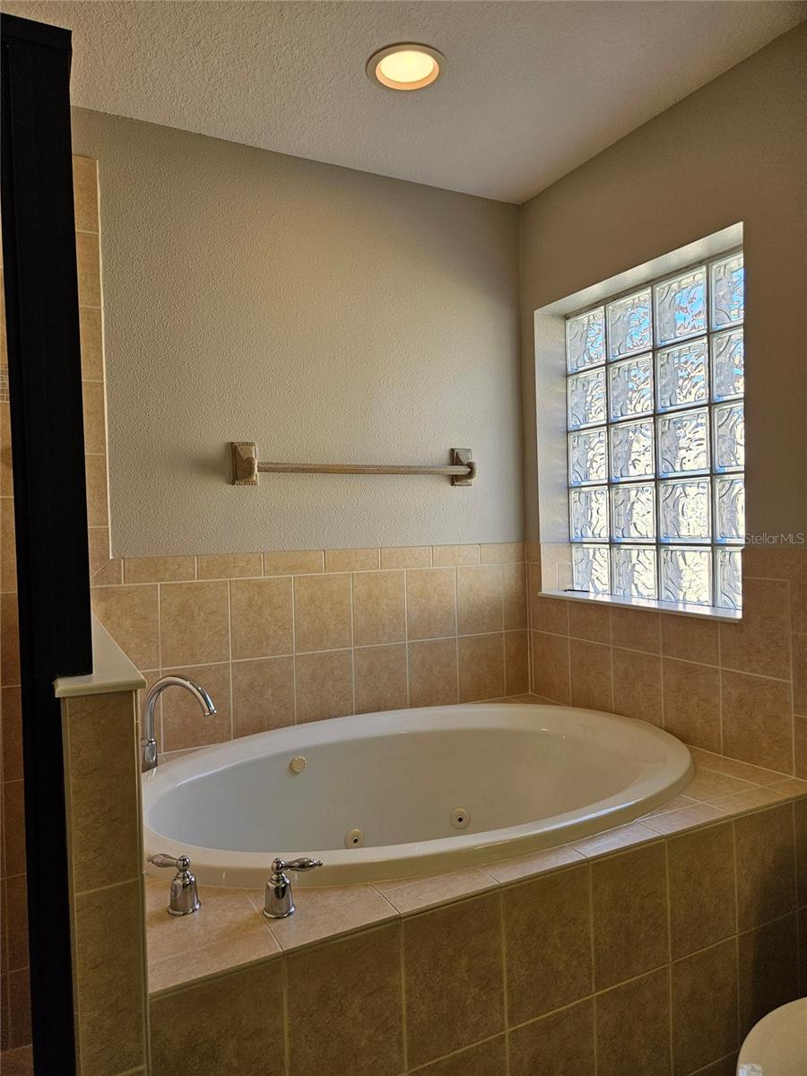 Image 21 of 55 For 10740 Rain Lilly Pass