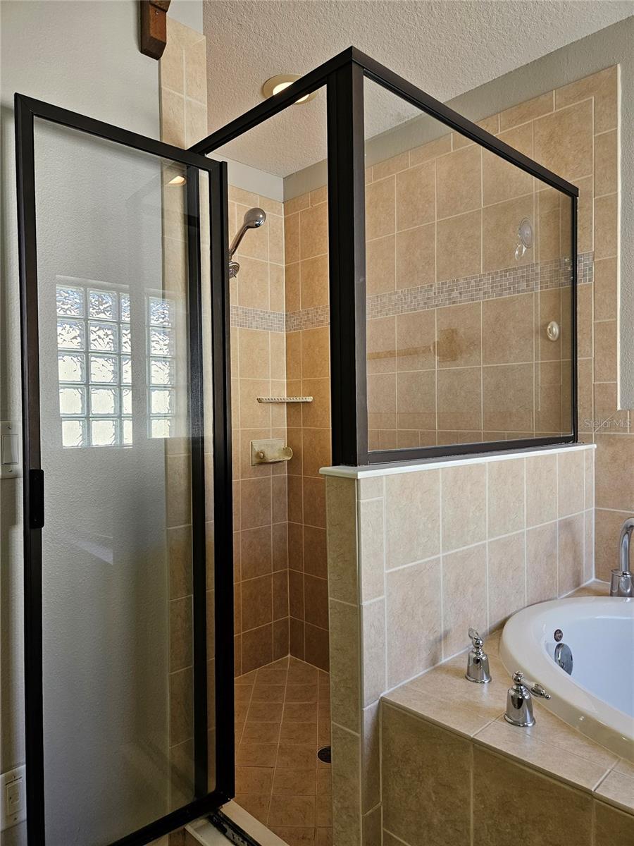 Image 22 of 55 For 10740 Rain Lilly Pass