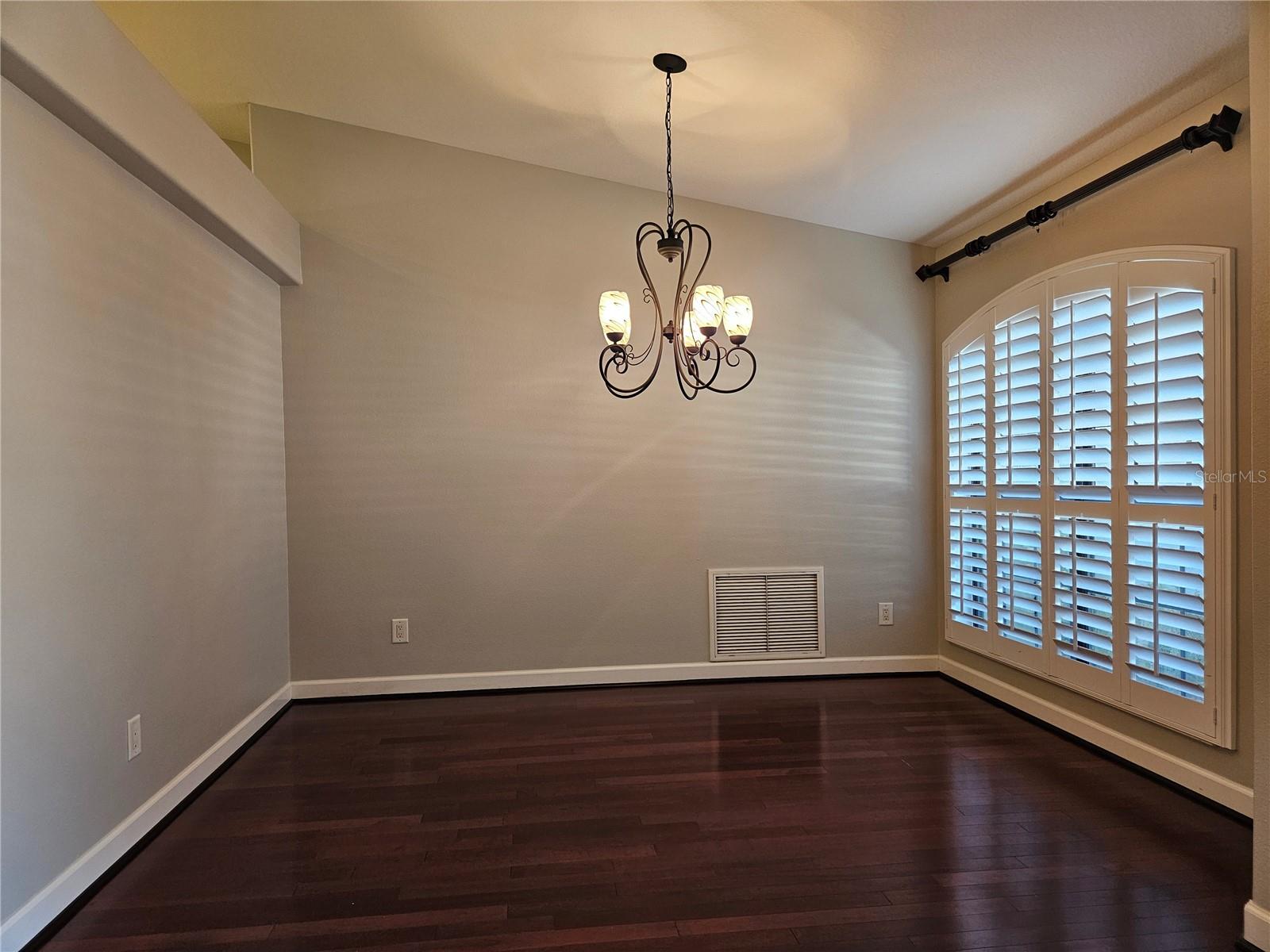 Image 5 of 55 For 10740 Rain Lilly Pass