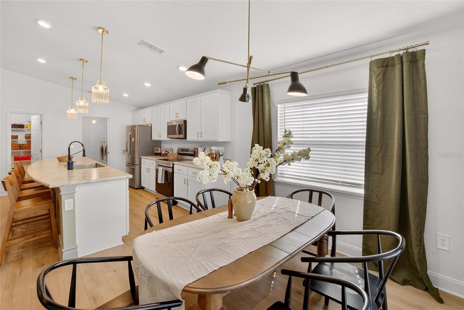 Image 11 of 40 For 1210 Third Court